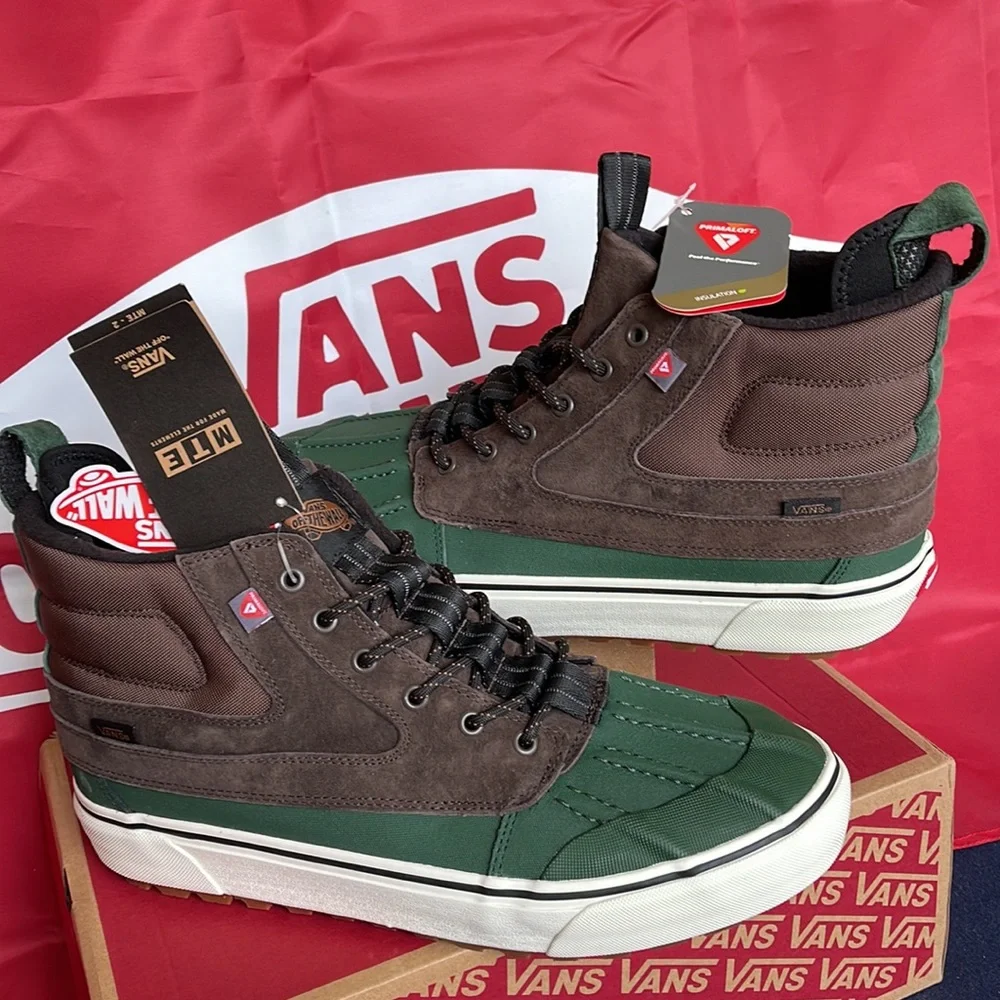 Vans Sk8-Hi Del Pat
Brown/Green
VNOA5JMNBGS
WMNS boots MTE - Picture 11 of 16